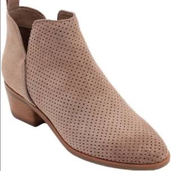 Dolce Vita Perforated Leather Ankle Booties Taupe - Picture 3 of 12